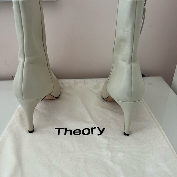 Theory Women's Cream Pointed Heeled Boots - Picture 4 of 5